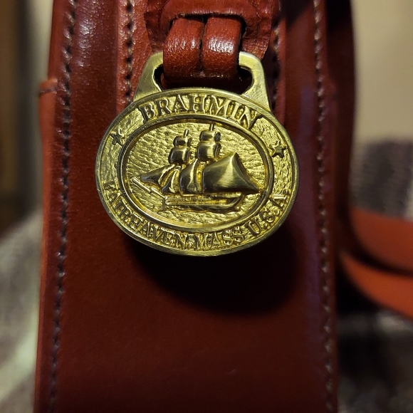 RARE Vintage Brahmin Shoulder Bag✨️ - Picture 3 of 11